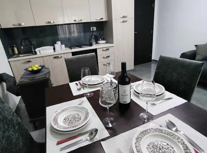 Lu * Jesenice (Split-Dalmatia)