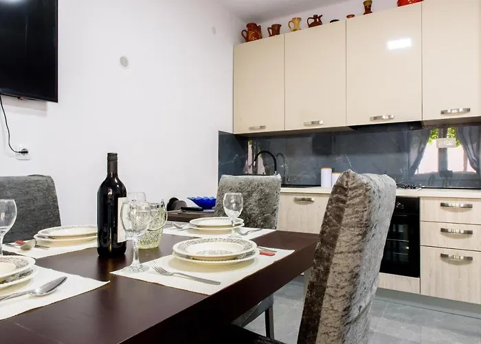 Lu Jesenice (Split-Dalmatia)